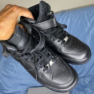 Nike Air Force 1 Mid Black 🖤🦋💕🔥✨